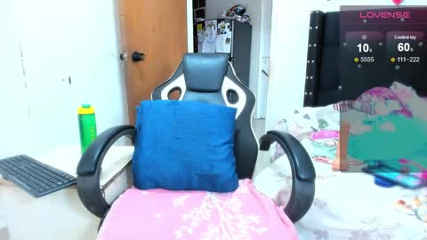 Angela online show from December 2024 10:06:01 PM