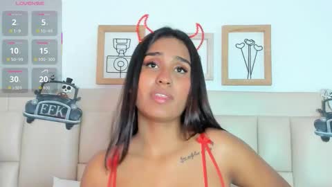 Snapshot of ebonyludovica chatting on November 2025 02:35:02 AM Ludovica online show from November 2025 02:35:02 AM