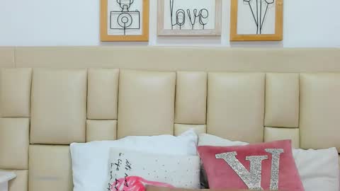 Snapshot of ebonyludovica chatting on November 2025 03:34:01 AM Ludovica online show from November 2025 03:34:01 AM