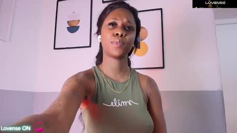 ebonyndsavage online show from February 2025 07:54:01 PM