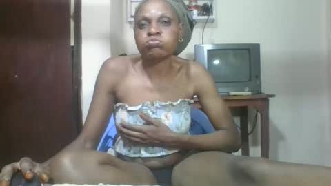 Snapshot of ebonyqueen4 chatting on September 2025 12:12:01 AM JACKLINE online show from September 2025 12:12:01 AM