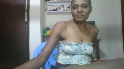 Snapshot of ebonyqueen4 chatting on September 2025 08:01:02 PM JACKLINE online show from September 2025 08:01:02 PM