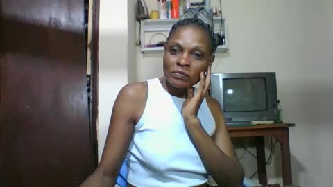 Snapshot of ebonyqueen4 chatting on September 2025 07:02:01 AM JACKLINE online show from September 2025 07:02:01 AM