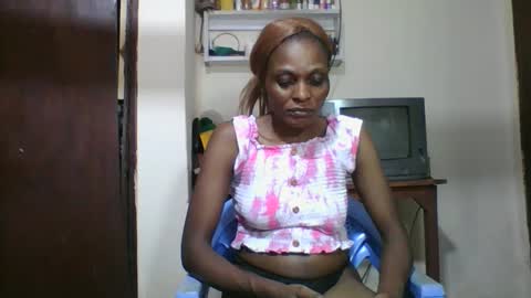 Snapshot of ebonyqueen4 chatting on October 2025 06:41:02 PM JACKLINE online show from October 2025 06:41:02 PM