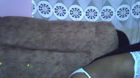 pretty online show from February 2026 10:01:02 AM