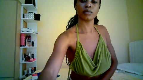 ebonytanqueen online show from June 2026 03:42:02 AM