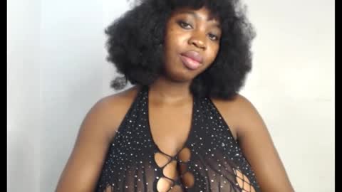Snapshot of ebonyx_dripqueen chatting on November 2025 07:07:01 AM Loveth online show from November 2025 07:07:01 AM