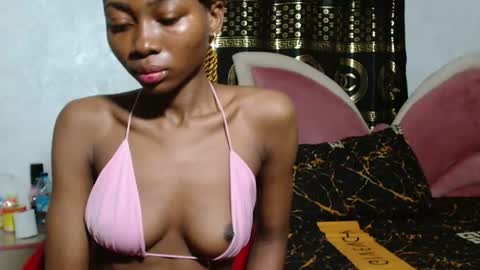 ebonyxxbabe online show from July 2026 07:07:02 PM