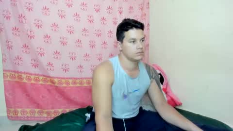 Snapshot of eclipseandflame chatting on October 2025 03:45:02 AM online show from October 2025 03:45:02 AM