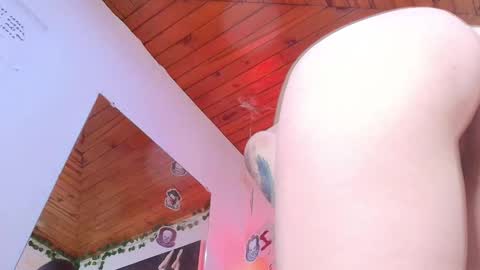 Snapshot of eda_bonne chatting on November 2025 12:40:02 PM Edda online show from November 2025 12:40:02 PM