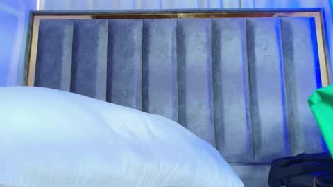 Snapshot of eda_bonne chatting on November 2025 01:22:02 PM Edda online show from November 2025 01:22:02 PM