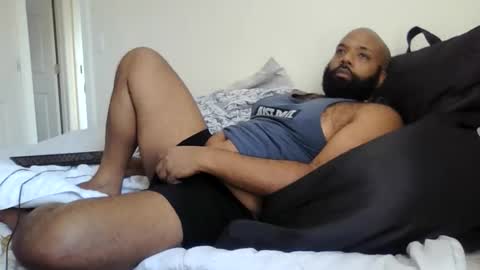 Snapshot of eddiejonez chatting on December 2025 04:55:02 PM eddiejonez online show from December 2025 04:55:02 PM