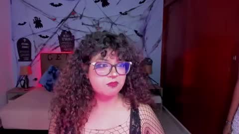 Snapshot of edelaine_rogers chatting on November 2025 10:23:01 PM ede online show from November 2025 10:23:01 PM