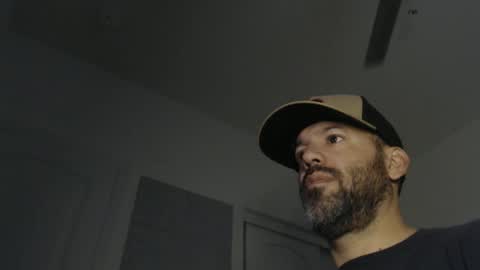 Snapshot of edge_masters chatting on December 2024 02:58:02 PM EdgeM online show from December 2024 02:58:02 PM