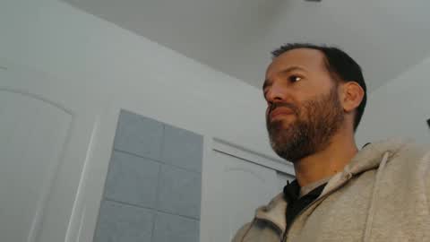 Snapshot of edge_masters chatting on January 2025 06:28:01 PM EdgeM online show from January 2025 06:28:01 PM