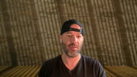 Snapshot of edge_masters chatting on March 2025 03:16:02 PM EdgeM online show from March 2025 03:16:02 PM