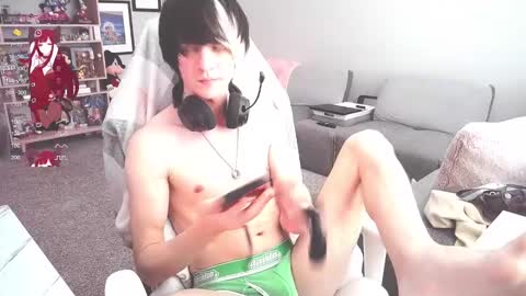 EdgeTwink online show from December 2024 08:15:02 PM