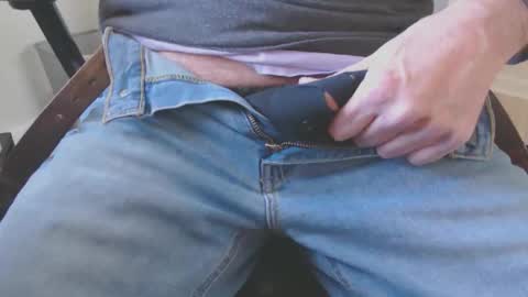 edick000 online show from February 2026 07:53:02 PM