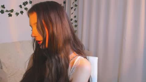 Lisa  online show from February 2025 11:00:02 PM