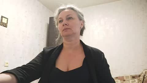 edithmanning online show from June 2026 05:17:01 PM