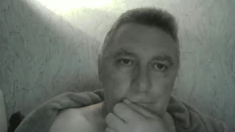 Snapshot of edje59a chatting on October 2025 10:50:01 PM Eddy online show from October 2025 10:50:01 PM