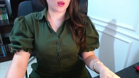 eduard_amun online show from April 2026 08:28:02 PM