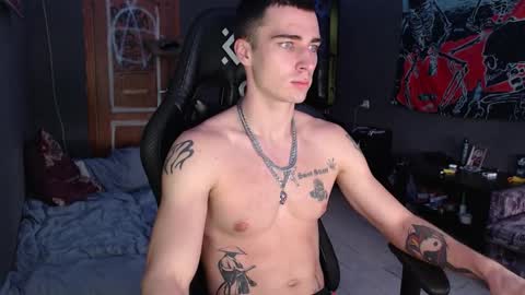 Snapshot of eduard_loveee chatting on September 2025 03:03:02 PM Eduar online show from September 2025 03:03:02 PM