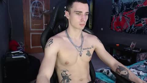 Snapshot of eduard_loveee chatting on October 2025 10:27:01 AM Eduar online show from October 2025 10:27:01 AM