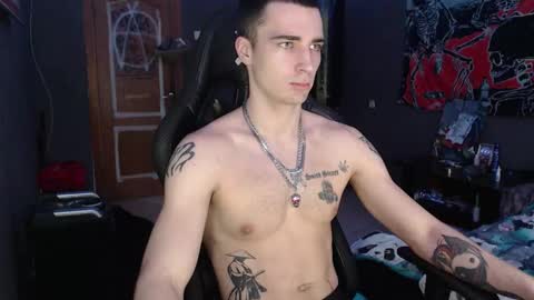 Snapshot of eduard_loveee chatting on November 2025 07:19:01 AM Eduar online show from November 2025 07:19:01 AM