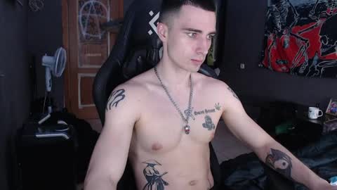 Snapshot of eduard_loveee chatting on May 2026 08:51:02 AM Eduar online show from May 2026 08:51:02 AM