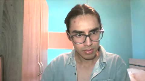 Snapshot of eduardo_andres chatting on February 2026 08:10:02 PM Eduardo Andrs online show from February 2026 08:10:02 PM