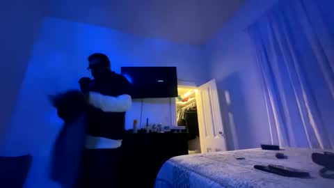 edvmendez1766 online show from February 2026 11:24:01 AM