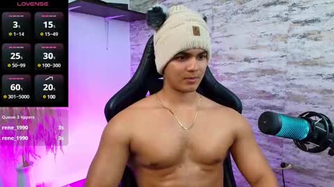 Snapshot of edward__clarck chatting on January 2025 04:41:02 AM EDWARD CLARCK online show from January 2025 04:41:02 AM