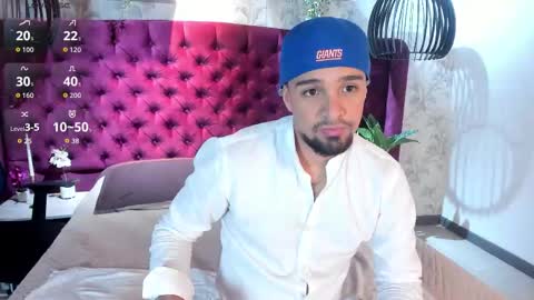 Snapshot of edward_maxx chatting on November 2025 03:23:02 AM Eduardo online show from November 2025 03:23:02 AM