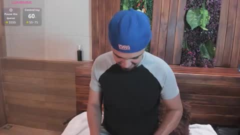 Snapshot of edward_maxx chatting on December 2025 03:59:02 AM Eduardo online show from December 2025 03:59:02 AM