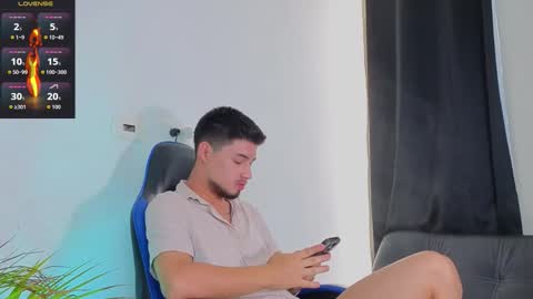 Edward Ross online show from December 2025 08:49:02 PM