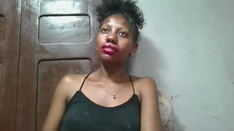 edwige770943 online show from May 2026 05:29:01 PM