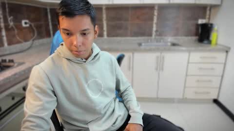 edwin blaz. online show from October 2025 04:55:02 AM