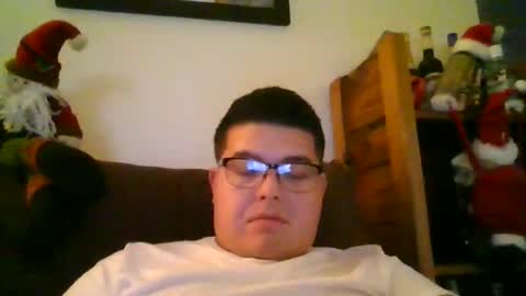 Snapshot of edwins777 chatting on February 2025 06:03:01 AM Nicky789 online show from February 2025 06:03:01 AM