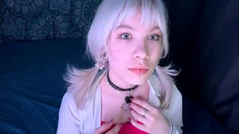 Rachel online show from December 2025 07:01:02 PM