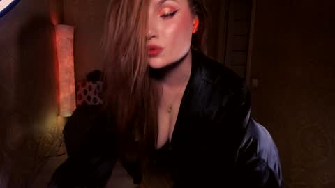 eesmaaarr online show from May 2026 11:56:01 PM