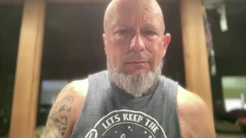 Snapshot of eevilempire chatting on May 2026 05:18:01 PM Harley Biker online show from May 2026 05:18:01 PM