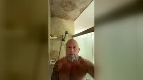 Snapshot of eevilempire chatting on June 2026 11:21:01 AM Harley Biker online show from June 2026 11:21:01 AM