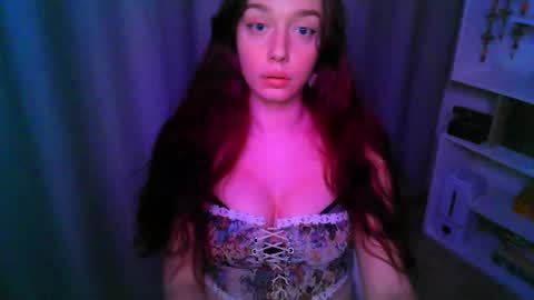 Snapshot of effie_balconii chatting on November 2025 03:10:02 PM effie_balconii online show from November 2025 03:10:02 PM