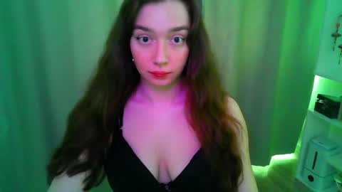 effie_balconii online show from May 2026 11:28:01 AM