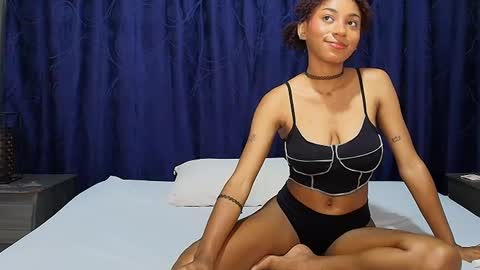 Effie online show from March 2025 08:05:01 PM