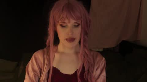 Effie Mur online show from January 2025 06:00:01 PM