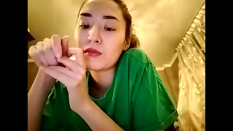 Snapshot of effy007 chatting on March 2025 04:44:01 PM Effy online show from March 2025 04:44:01 PM