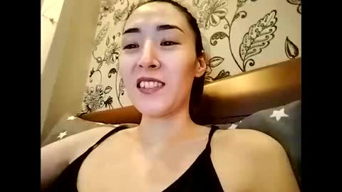 Snapshot of effy007 chatting on November 2025 02:06:01 PM Effy online show from November 2025 02:06:01 PM