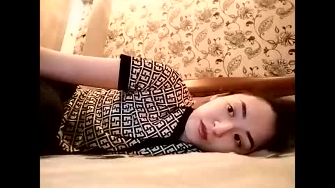 Snapshot of effy007 chatting on November 2025 04:29:01 PM Effy online show from November 2025 04:29:01 PM